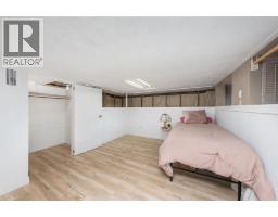 110 ST CLAIR STREET - 24