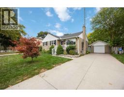 982 Hagle STREET - 1