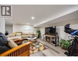 982 Hagle STREET - 15