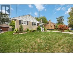 982 Hagle STREET - 2