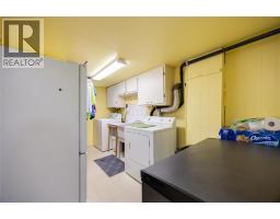 982 Hagle STREET - 22