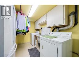 982 Hagle STREET - 23