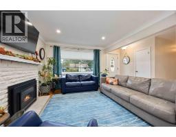 982 Hagle STREET - 4