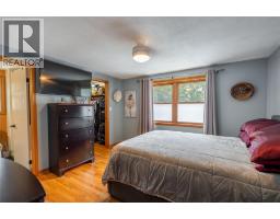 601 LAKESHORE ROAD - 20