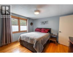 601 LAKESHORE ROAD - 21