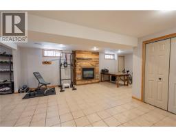 601 LAKESHORE ROAD - 27