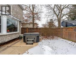 601 LAKESHORE ROAD - 34