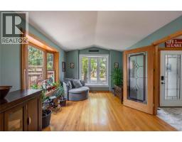 601 LAKESHORE ROAD - 6
