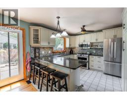 601 LAKESHORE ROAD - 9