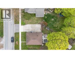 19 BROADWAY STREET - 33