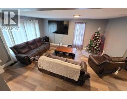 2565 ELIZABETH STREET - 34