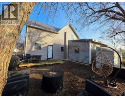 2565 ELIZABETH STREET - 5