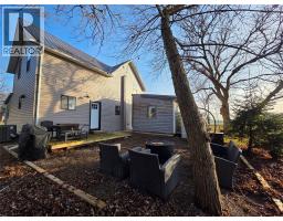 2565 ELIZABETH STREET - 6