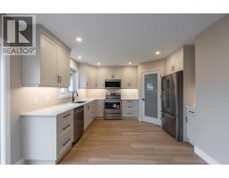 4005 GREENWOOD DRIVE - 10