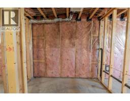 4005 GREENWOOD DRIVE - 35