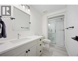 102 Leneve STREET - 20