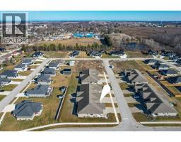 102 Leneve STREET - 27