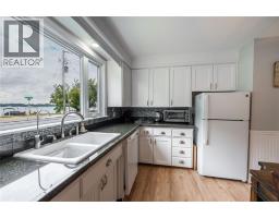 3412 ST. CLAIR PARKWAY - 16