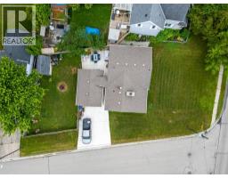 3412 ST. CLAIR PARKWAY - 36