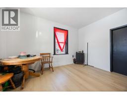 218-220 Mitton STREET South - 8