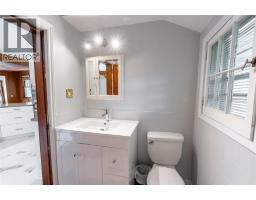 2807 ST CLAIR PARKWAY - 22