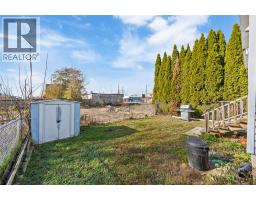 2 DANIELS PLACE - 13