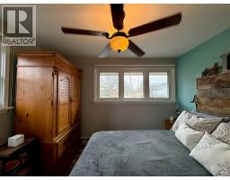 1137 Gurd STREET - 18