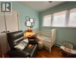 1137 Gurd STREET - 22