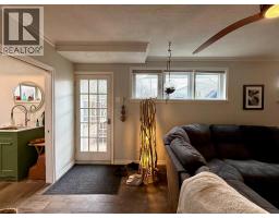 1137 Gurd STREET - 25