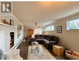 1137 Gurd STREET - 29