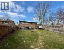 1137 Gurd STREET - 40