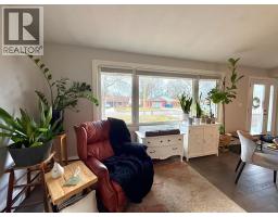 1137 Gurd STREET - 9