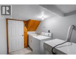 548 Devine STREET - 32