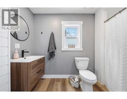 2565 ELIZABETH STREET - 10