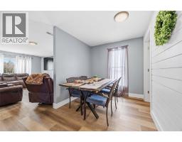 2565 ELIZABETH STREET - 14