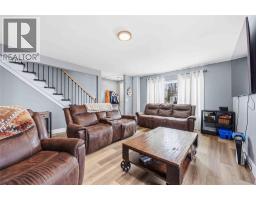 2565 ELIZABETH STREET - 18