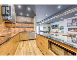 747 Broadway STREET - 34