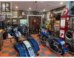 747 Broadway STREET - 40