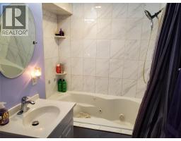 877 CARLETON PLACE - 12