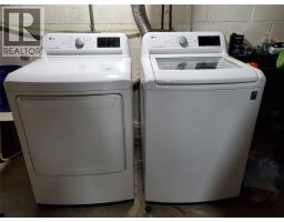 877 CARLETON PLACE - 19