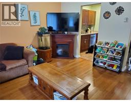 877 CARLETON PLACE - 4