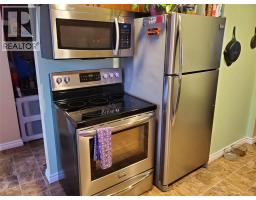 877 CARLETON PLACE - 5