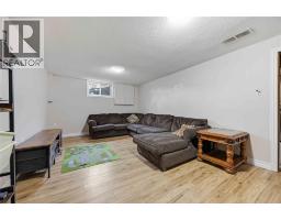 702 FROST COURT - 26