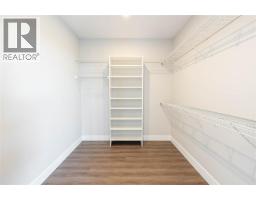 6747 GRIFFIN DRIVE - 13