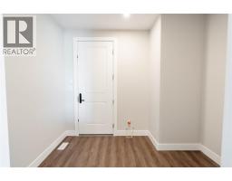 6747 GRIFFIN DRIVE - 23