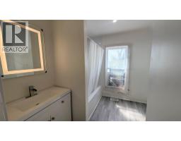 166 ROSS AVENUE - 12