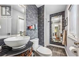 755 LAKESHORE ROAD - 22