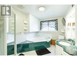 753 Kember AVENUE - 18