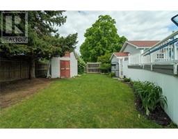 753 Kember AVENUE - 33