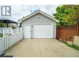 753 Kember AVENUE - 46